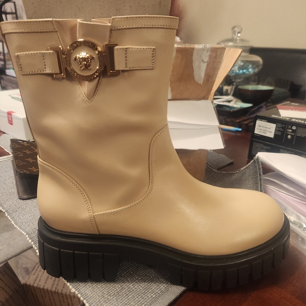 Versace Bootie H. 25 Vitello